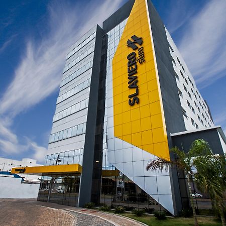 Slim Cuiaba Aeroporto Hotel Bagian luar foto