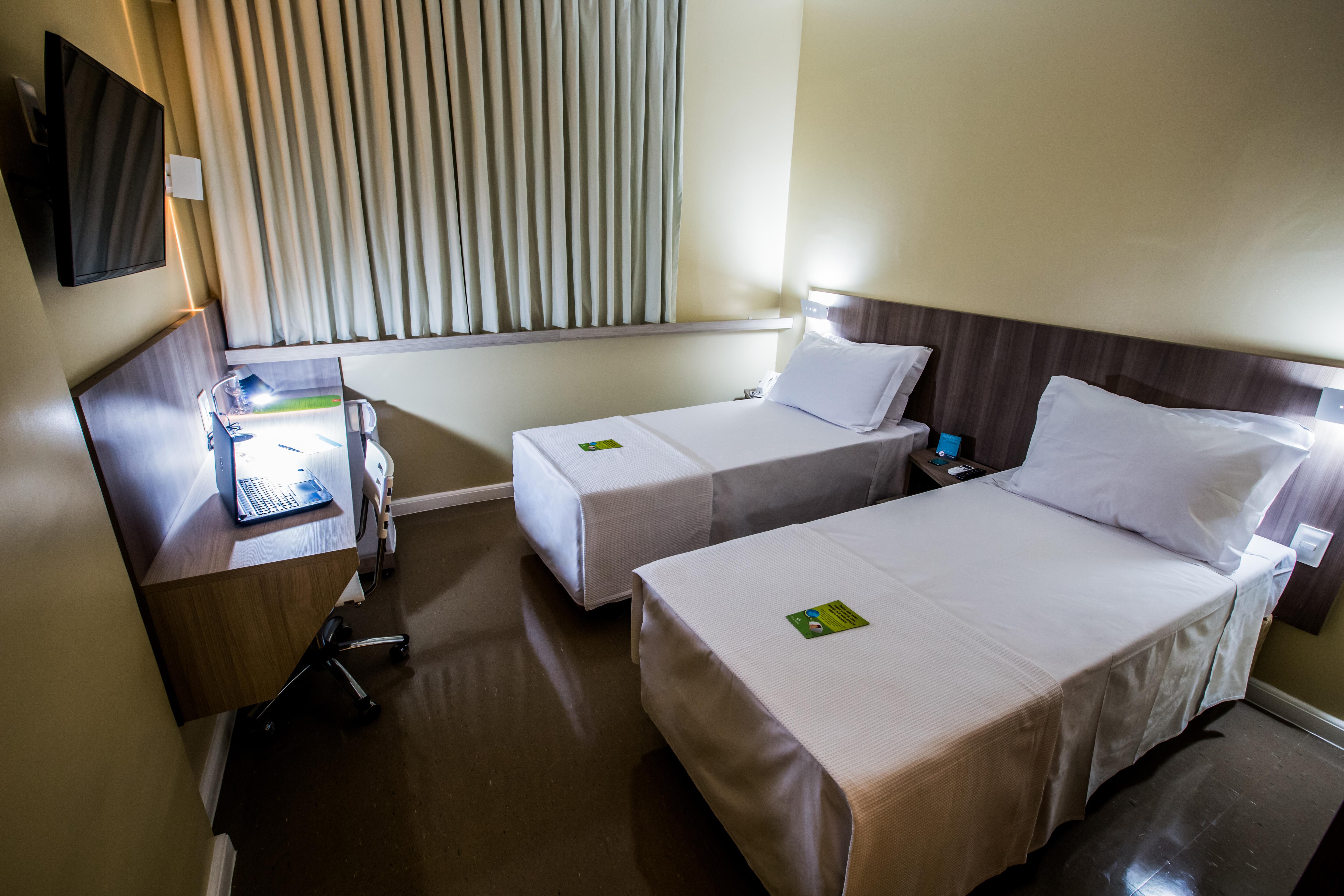 Slim Cuiaba Aeroporto Hotel Bagian luar foto